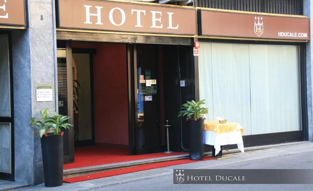 Hotel Ducale Vigevano Habitación foto
